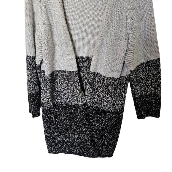 Torrid Colorblock Cardigan Open Front Sweater Plus Size 2X Gray Black - Picture 5 of 10